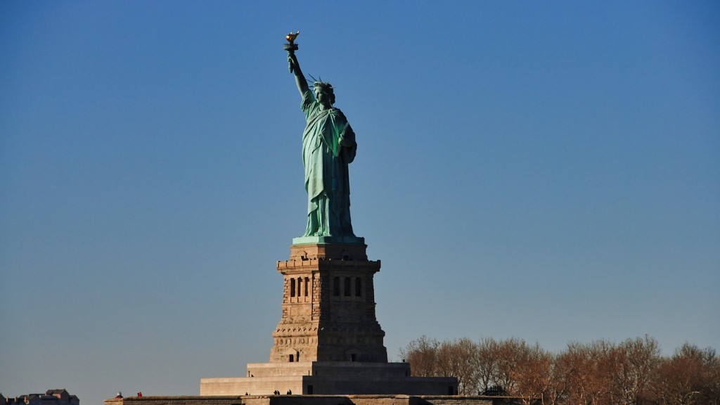 Who does the statue of liberty honor?