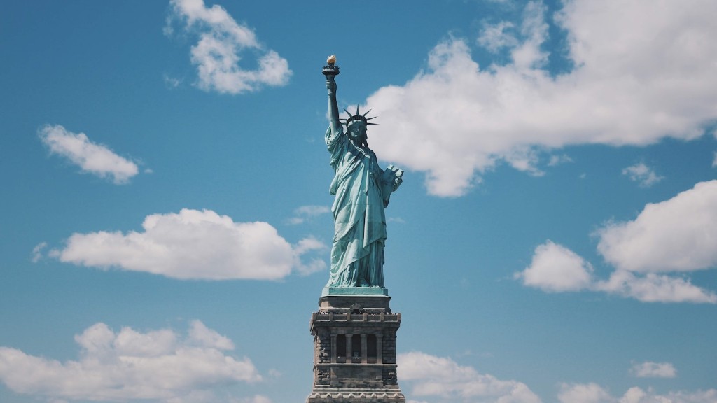 Can you go to torch of statue of liberty?