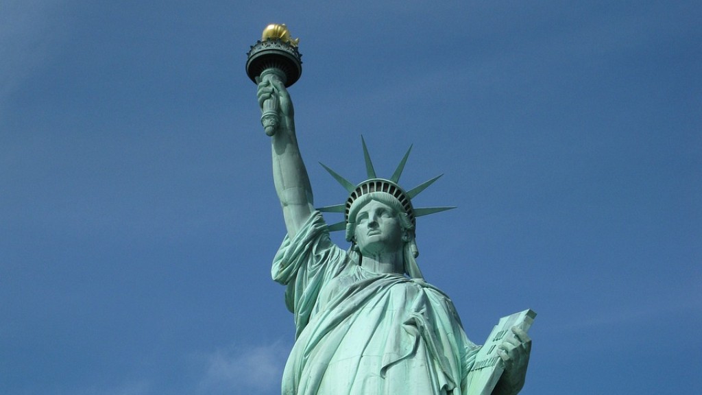 Is statue of liberty painted?